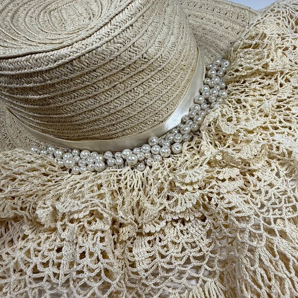 Upcycled Vintage Straw Hat with Doily and Pearls - Picture 10 of 12